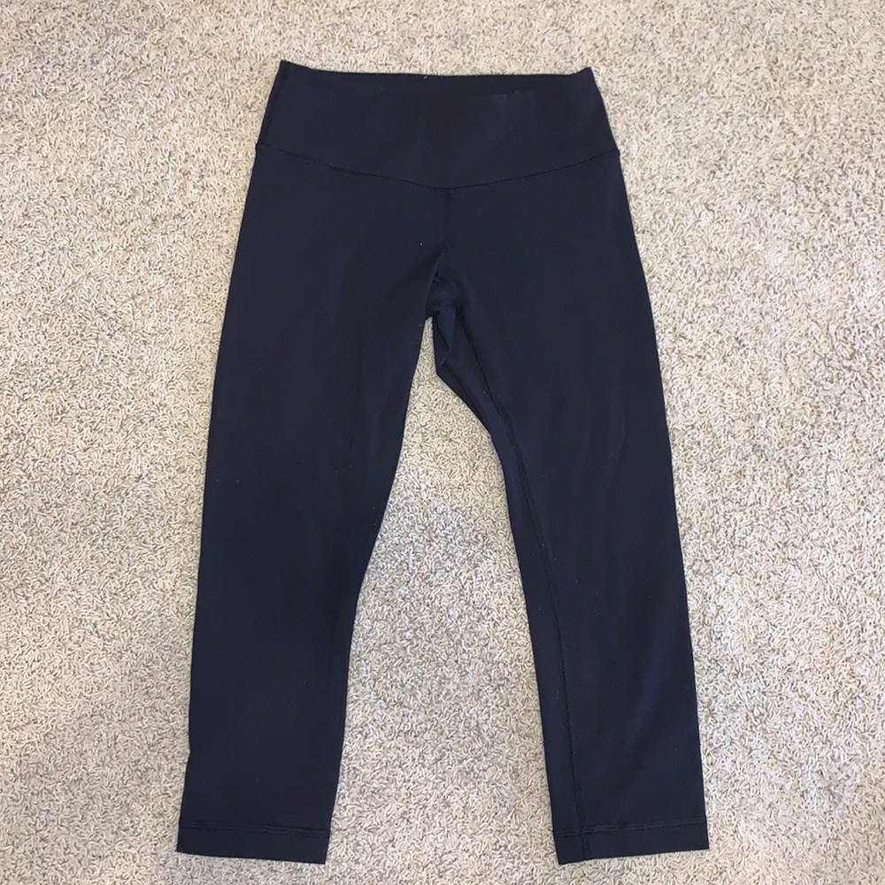 Lululemon Wunder Under crop leggings